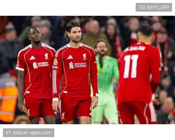 利物浦与某年轻后卫传绯闻，补强防线未雨绸缪，利物浦顶级后卫